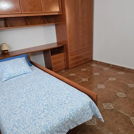 Avila Paez * Tuineje